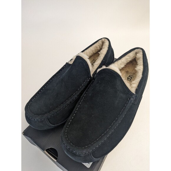 UGG Men\'s Ascot Slipper, Black, 9 US main image 7